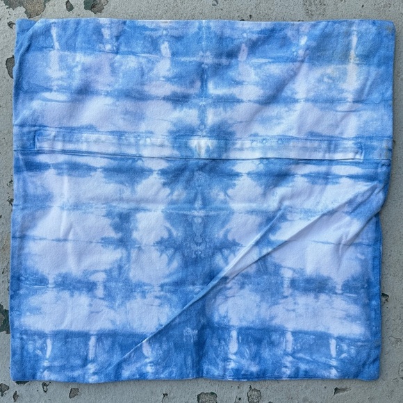 Shibori Tie Dyed Throw Pillow Cover - Picture 4 of 7